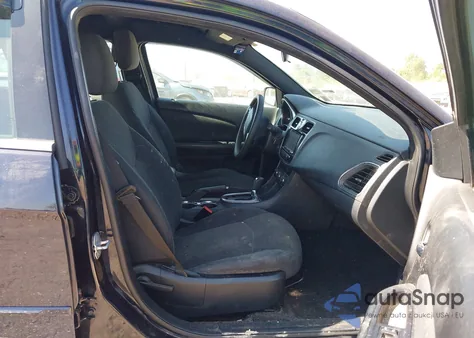 2011 Chrysler 200 Lx from USA, damaged, VIN 1C3BC4FB4BN553034